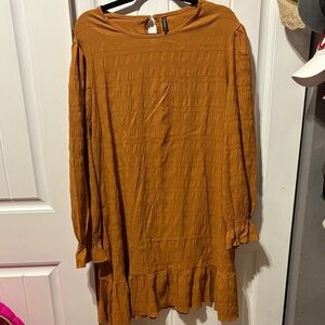 Chic Long Sleeve Dress in Rich Mustard